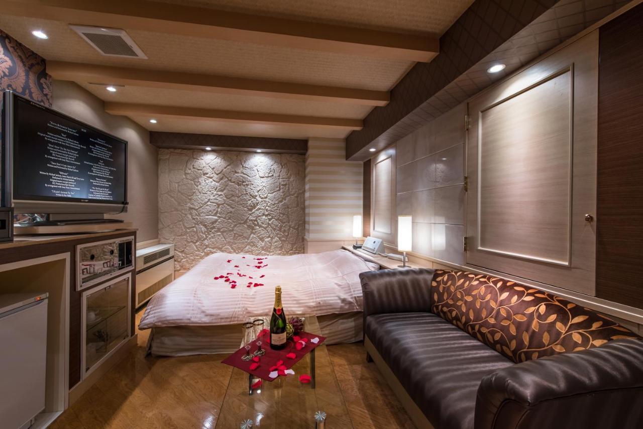 Hotel Moana Shinjuku (Adults Only) طوكيو المظهر الخارجي الصورة